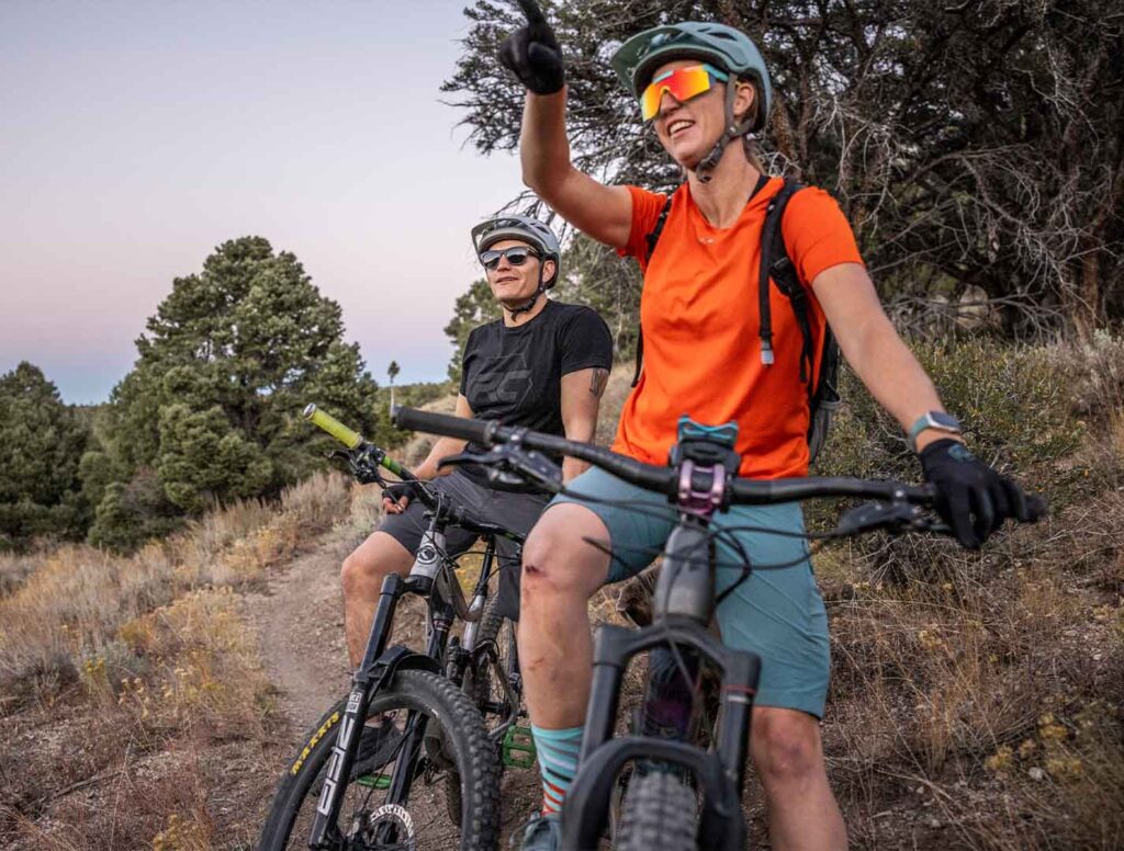 couple mountain biking in nevada